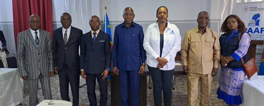 Validation de nouvelles ressources pédagogiques pour améliorer la formation continue des enseignants du secondaire